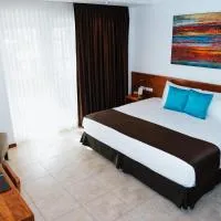 Hotel Cucuve, хотел в Пуерто Айора