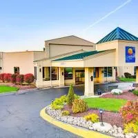 Comfort Inn Conference Center Pittsburgh Penn Hills – hotel w mieście Churchill