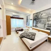 HOTEL KAJAL 966O9O1OO6 Just 150mtr from Shreenathji temple By SK, hotel a Nāthdwāra
