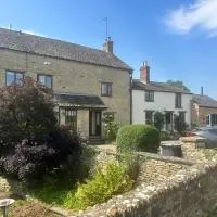 Astwell Mill Private accommodation near Silverstone, hotel en Helmdon