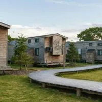 The Lake Side Inn, hotel i Shinano
