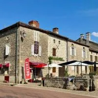 Douce Demeure - Hôtel-Restaurant de Mortemart, hotel v destinaci Mortemart