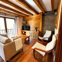 Viesnīca Apartamento montaña - La Molina - cerca pistas de esquí pilsētā Alpa