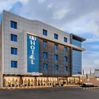 فندق اورا ميلينيوم, hotell i Al Maraghah