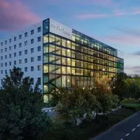 Courtyard by Marriott Prague Airport, hotel sa Prague