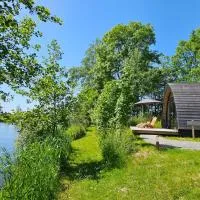 Tiny House De Houtekster, hotelli kohteessa Westergeest