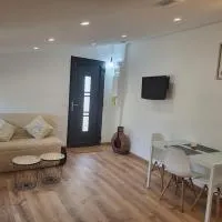 Studio chic meublé et lumineux, hotel Chauray városában