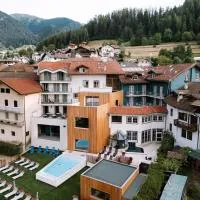 Cavallino Experience - Alpine Wellness Hotel, hotel en Rumo