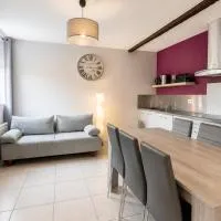 Spacieux appartement climatisé deux chambres, hotel di Bruniquel