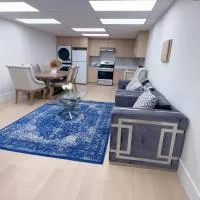 Entire condo in White Rock, Canada，白石的飯店