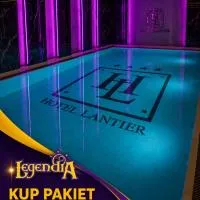 Hotel Lantier & Swimming Pool Zone โรงแรมในบือตอม