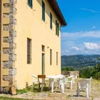 Charming House in Fiesole, near Florence with Garden, hotel u gradu Compiobbi