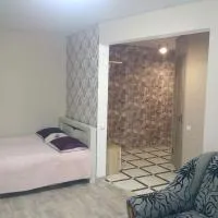 Подобово квартира в центрі міста, hotel in Konotop