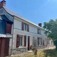 Le Logis du pic vert, hotel v destinácii Saint-Mathurin