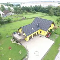 Ferienwohnung Unterwellenborn, hotel v destinácii Unterwellenborn
