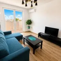 Apartament Dolina Baryczy، فندق في Żmigród