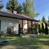Domek Pod Świerkami – hotel w mieście Wólka