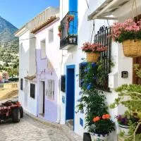 Casa de Sueños - village house, hotel v destinácii Finestrat