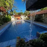 Chacara c piscina ampla em Pedro de toledo, ξενοδοχείο σε Pedro de Toledo