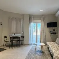 Magdalena Elegant Studios, отель в городе Неи-Эпиватай
