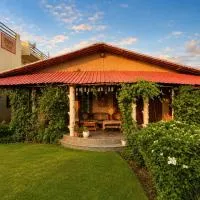 Haldwāni में, होटल Ramashray - Mud House Living