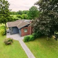 Viesnīca Landstudio - Schwedenhaus mit Kamin am Feldrand pilsētā Tensbüttel-Röst