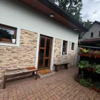 Domek se zahrádkou, hotell i Zbečno