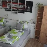 Zimmer zum Viadukt، فندق في Neulengbach