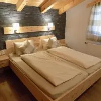Appartements Obergollerhof โรงแรมในAssling
