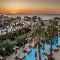 Nalu Resort & SPA Adults Only Hotel, hôtel à Adelianos Kampos