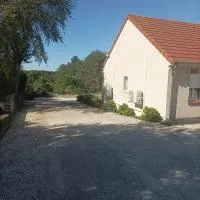 Au Belair1, hotel v mestu Saint-Maurice-sur-Aveyron
