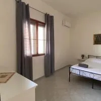Casa CASAS, hotel in Solanas