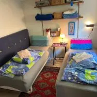 Genbrugsfabrikkens Tiny apartment, khách sạn ở Holbæk