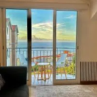 Savana Desert View Apartment - Ocean View & Free Parking, хотел в Каничо