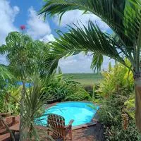 Gites kaz à klemence - Bungalow karapat - jacuzzi privé et piscine partagée au cœur de la nature à Anse-Bertrand, hotel v destinaci Anse-Bertrand
