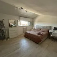 Summer Nest, хотел в Чечина