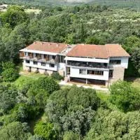 San Martín del Castañar में, होटल Hotel Rural Porta Coeli - Dehesa Santa Lucía