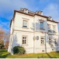 Zimmervermietung Villa Meuselwitz、Meuselwitzのホテル