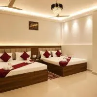 Jayaditya Palace 10 minutes walking from Shri Ram Mandir, hotel v destinácii Ayodhya