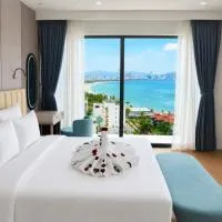 The Golden Crest Hotel Quy Nhon – hotel w mieście Quy Nhơn