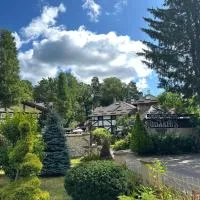 AQUARIUS Eco Family Hotel, hotel en Leópolis
