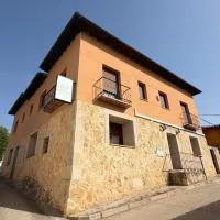 Hostal rural en el Cañón del Río Lobos, hotel a Ucero