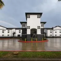 Super 8 by Wyndham Brenham TX, viešbutis mieste Brenamas