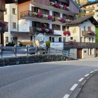 Hotel Garni Royal, хотел в Арабба