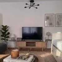 Elegante 2-Zimmer-Wohnung in der Nähe des Bahnhofs İlanz,伊蘭茨的飯店