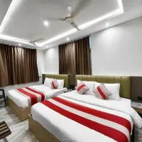 PREMIUM HOTEL HARIDWAR K P - Near Mansa Mata Temple and Railway Station Haridwar - Fully Air conditioned - Free Wifi and Parking Facilities - Best FAMILY HOTEL IN HARIDWAR, hotel em Haridwar
