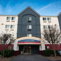 Candlewood Suites Medford by IHG, хотел в Медфорд