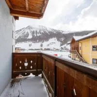 Albergo Caravasc，利維尼奧的飯店