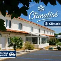 Cit'Hotel Les Atlantes Royan parking privé, hotel em Médis