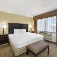 Best Western Plus the Four Corners Inn、ファーミントンのホテル